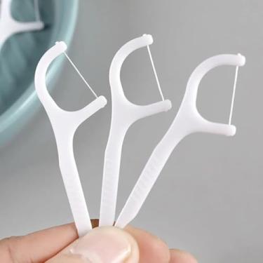 Imagem de Fio Dental em Arco Ultra Fino 50 Un – Flosser com Haste e Fita Ultra Deslizante, Ponta Palito, Remove Placa e Resíduos, Uso Único, Limpeza Interdental, Prático p/Viagem, Estojo/Caixinha Higiênica