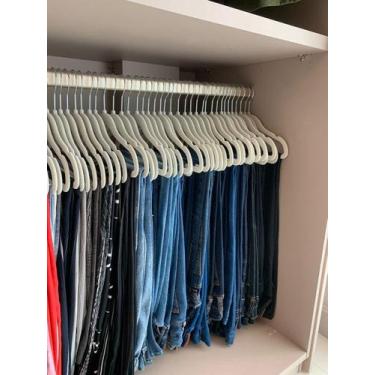 Imagem de Cabide de Veludo Adulto com Gravateiro 42cm Bege - 10 pecas - LOLADECO