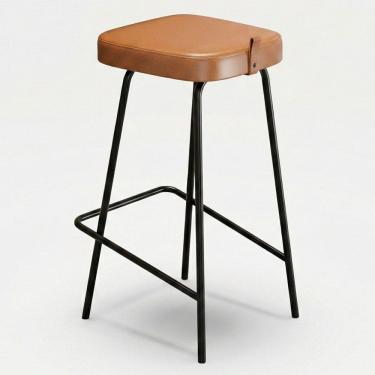 Imagem de Banqueta Alta Cozinha e Área Gourmet Vik Estofada Couríssimo Whisky - Desk Design