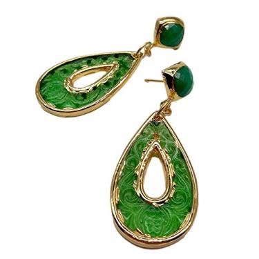 Imagem de DWBPGVUN Brincos com borda galvanizada em forma de gota de jade verde esculpida estilo étnico