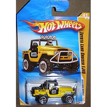 Imagem de Hot Wheels Toyota Land Cruiser FJ40 2010 New Models 41 of 44 Yellow Toyota Land Cruiser FJ40 041/240 1:64 Scale Collectible Die Cast Car