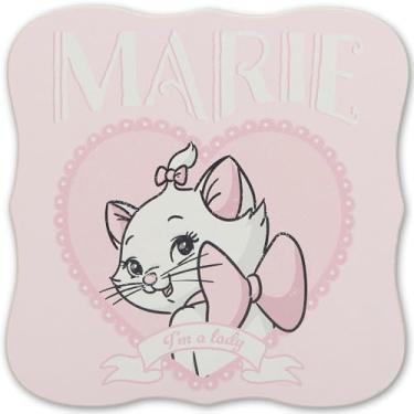 Imagem de Open Road Brands Disney Decoração de parede de madeira Os Aristogatos Marie I'm A Lady - Linda arte de parede Marie para quarto ou sala de jogos