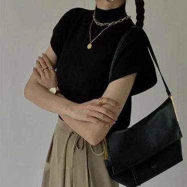 Imagem de Colete Feminino de Malha com Gola Alta - Blusa Solta e Elegante para E