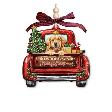 Imagem de Enfeite de Natal de madeira Golden Retriever - Decoração de Natal de caminhão vermelho com presentes de árvore de Natal e uma citação de Feliz Natal - Enfeite rústico de Natal para amantes de cães