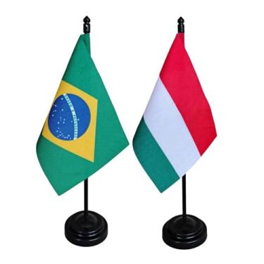 Imagem de Kit Bandeira de Mesa Brasil e Hungria, Oxford, 26cm Altura, 18x11cm Bandeiras, Multicolorido, para Escritório, Eventos, Decoração