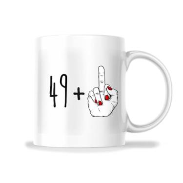 Imagem de Caneca 50th Birthday I Am 49 Plus 1 - Caneca engraçada de aniversário de dedo médio atrevida - Caneca de 325 ml Ótimo presente para férias, aniversário, Natal - Caneca de sublimação de tinta cerâmica