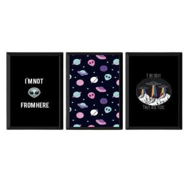 Imagem de Kit 3 Quadros I Believe Ovnis 45X34 Com Vidro Madeira Preta - Quadros 