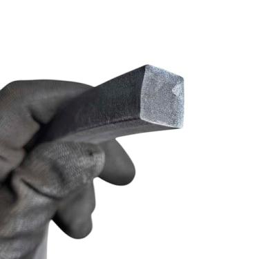 Imagem de Borracha Perfil Esponjoso Vedação 15x15mm SBR Macio - 02 Metros