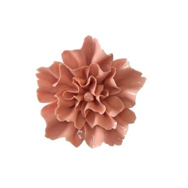 Imagem de Cravo, arte de parede de flor de cerâmica de 7 cm, escultura de parede de flor artificial, flores de porcelana 3D penduradas à mão, decoração de parede 3D, decoração de parede de flor de porcelana