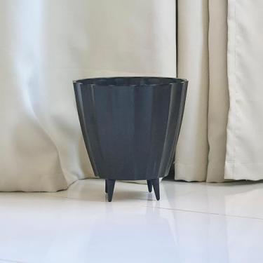Imagem de Vaso de Planta Decoração Casa Sala Bojo Cacau com Pé Injetado 23x27 Luxo Polido Liso (Preto)