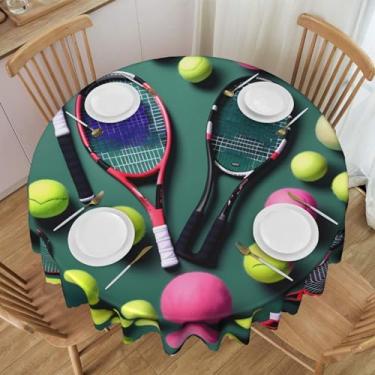Imagem de SKKNT Toalha de mesa redonda com estampa de raquetes de tênis e bolas de tênis para casa, cozinha, sala de jantar, decorações para casamentos de primavera/verão