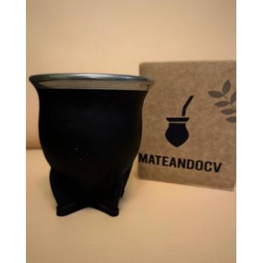 Imagem de Xícara de erva mate artesanal premium – Estilo Camionero – Embrulhada em couro, aro de aço inoxidável – Cabaça preta – Presente artesanal