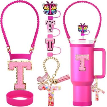 Imagem de ZYBIDEAL Conjunto de acessórios para Stanley Cup, capa de canudo com letra de 0,4 polegadas, alça de garrafa de silicone, bota para Stanley 30 e 1,134 g, pingente inicial e adesivo (letra T, rosa)