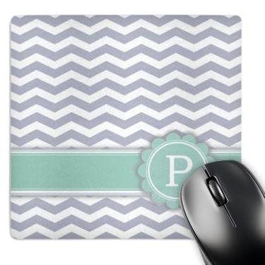 Imagem de 3dRose Mouse pad LLC 20 x 20 x 0,65 cm, monograma de letra P em cinza e branco Chevron com menta - Ziguezagues cinza - Ziguezagues com inicial pessoal (mp_154235_1)