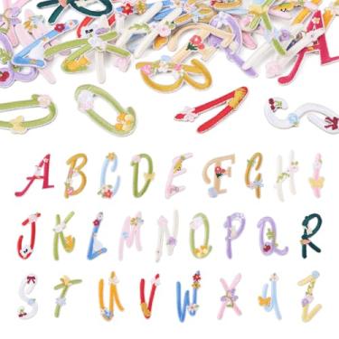 Imagem de Magibeads 26 peças de adesivos de letras de cor mista costurados em letras do alfabeto de flor A-Z para tecido, remendo bordado personalizado, remendos de letras para roupas, chapéu, meias, jeans