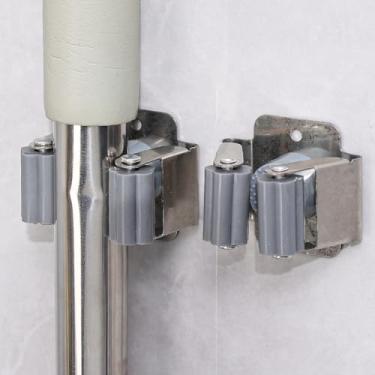 Imagem de Suporte de vassoura para esfregão montado na parede, clipe autoadesivo, sem perfuração, ganchos para esfregão, cinza, 1 peça