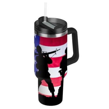Imagem de Silhouettes Copos de bandeira de soldado americano com tampa e canudos Copo de viagem à prova de vazamento de 850 g com alça garrafas de água isoladas de aço inoxidável xícaras de café quente para