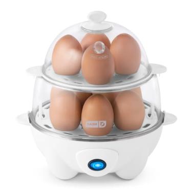 Imagem de DASH Cozedor rápido de ovos Deluxe para cozidos duros, escalfados, ovos mexidos, omeletes, legumes no vapor, bolinhos e muito mais, capacidade para 12, com recurso de desligamento automático - branco