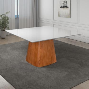 Imagem de Mesa Quadrada em Madeira Maciça e Verniz Bérgamo Authentic