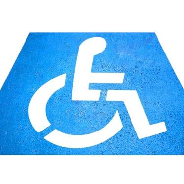 Imagem de Estêncil de estacionamento para deficientes 83 x 91 cm, modelo de silicone reutilizável para vagas de estacionamento de idosos, kit de pintura de listras de piso dobrável e flexível para marcação de