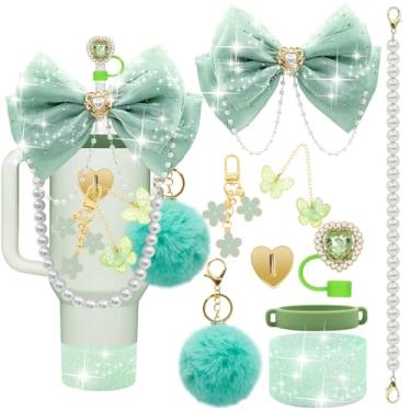 Imagem de LBU Acessórios de copo Bling Stanley para copo de 40/30/567 g com alça, incluindo topo de palha com laço de glitter, capa de canudo de coração, alça de alça de garrafa de água pérola, bota, pompom