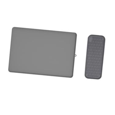 Imagem de IEUDNS Conjunto de tapetes de silicone para café, escorredor de louças removível, tapete para secar pratos, suporte para escorredor de pratos sob a cafeteira, Cinza