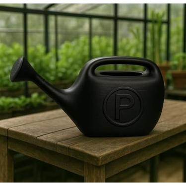 Imagem de Regador 5,5 Litros Bico Com Chuveirinho Removível Policamp Posto Preto