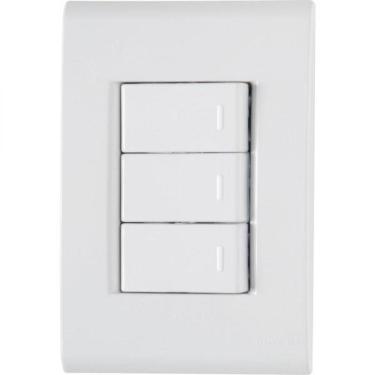 Imagem de Conjunto 4x2 com 3 Interruptores Simples 10A 250V