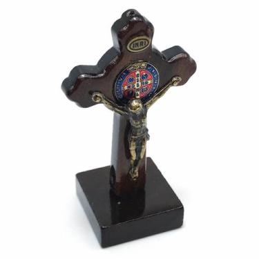 Imagem de Crucifixo De Mesa Madeira São Bento Pequeno 7,5 Cm - FORNECEDOR 11