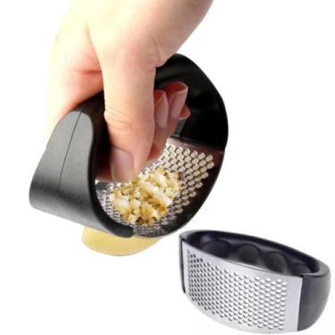Imagem de Espremedor De Alho Manual Inox Design Ergonômico - Lippin
