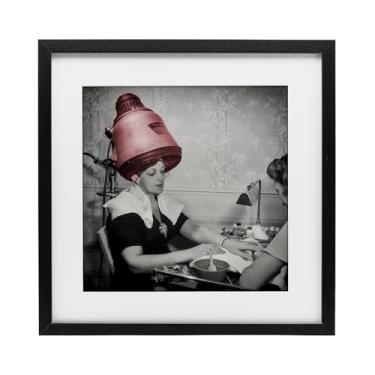 Imagem de Stupell Industries Desenho vintage para salão de beleza e unhas preto emoldurado sob vidro por Sophie 6, 13 x 13