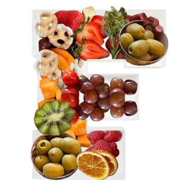 Imagem de Caixa de charcutaria com letras preenchíveis de plástico, bandeja reutilizável em forma de alfabeto de 25,4 cm para aniversários, pratos decorativos de festa para exibição de doces (letra F)