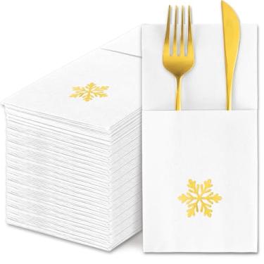 Imagem de JarThenaAMCS Guardanapo de linho de Natal, 50 peças, floco de neve, folha dourada, descartável, guardanapos de jantar pré-dobrados brancos com bolso de talheres embutido para suprimentos de festa de
