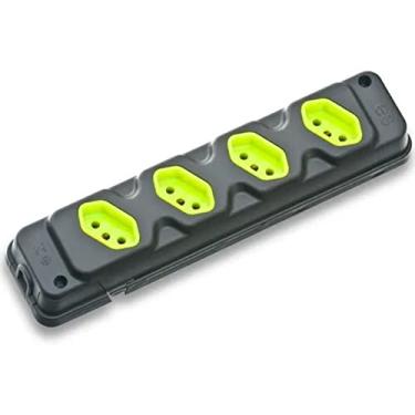 Imagem de Tomada Barra Quadrupla Pretae Verde 2 Pólos e Terra