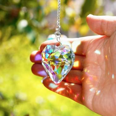 Imagem de 2 peças de cristais apanhadores de sol em forma de coração, prismas de cristais de candelabro para apanhadores de sol de janela, quarto, jardim, peças de lustre de carro, pingentes de arco-íris