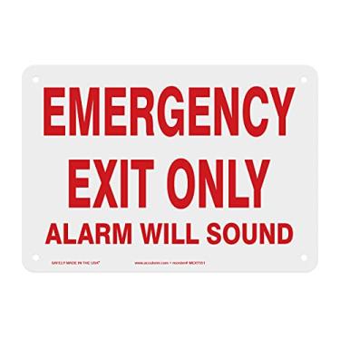 Imagem de Accuform Placa de segurança de plástico MEXT551VP, Legenda "Saída de emergência SOMENTE alarme soará", 17,78 cm comprimento x 25,40 cm largura x 0,08 cm espessura, vermelho no branco