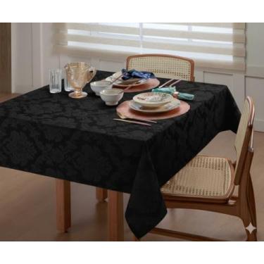 Imagem de Toalha de Mesa Jacquard 2,50m x 1,35m | Luxo para 8 Lugares | Decoração | Toalha Festiva para Ceia, Ano Novo, Jantares, Festas, Natal, Batismo, Confraternizações e Reuniões Especiais (Preto)