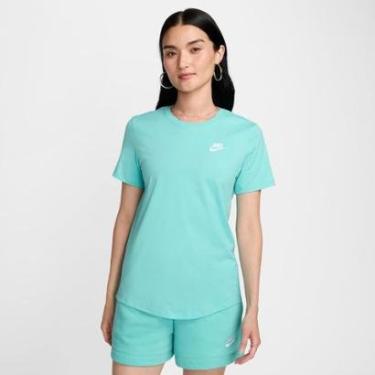 Imagem de Camiseta Nike Sportswear Club Essentials Feminina-Feminino