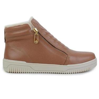 Imagem de Bota pegada caramelo feminina em couro forrada com lã 211896.02, 35