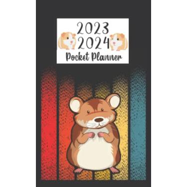 Imagem de 2023 2024 pocket planner For Purse Guinea Pig Lovers: 2 year Pocket Calendar January 2023 to December 2024 | 24 Months Monthly Planner & Organizer For ... Holidays | Cute Guinea Pig Lady Vintage Retro