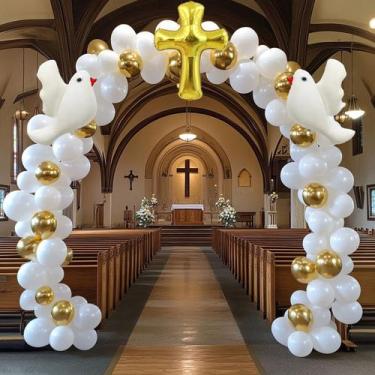 Imagem de Kit Balloon Arch Cross & Dove, 120 unidades em folha dourada para even