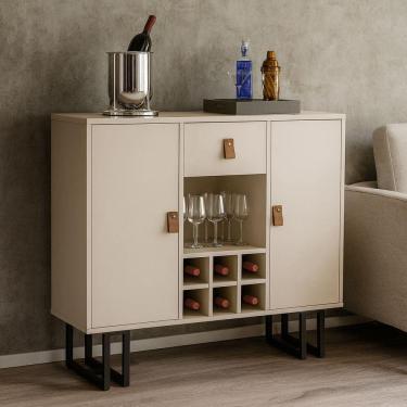 Imagem de Buffet Com Adega E Nichos Branco Pés Metálicos Preto Moderno