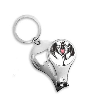 Imagem de Broken Armor Love Heart Enorme Wings Nail Nipper Ring Chaveiro Abridor de Garrafas Cortador