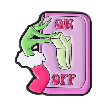 Imagem de Broche De Metal Esmaltado Coração De Elfo Verde De Natal - Acessório D