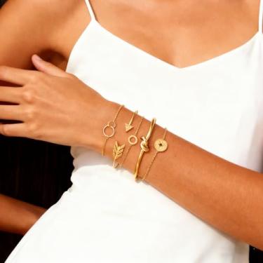 Imagem de Conjunto de 5 pulseiras femininas geométricas de strass com círculo de flecha - camadas douradas/prateadas - Presente moderno e distinto, One Size, Metal, Sem Pedra Preciosa