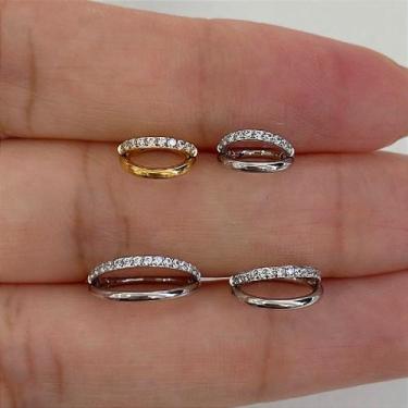 Imagem de ARGOLA DE AÇO LATERAL LISO COM ZIRCÔNIAS CLICKER - 1,2mm - no-brand