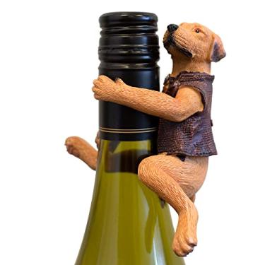 Imagem de Topo de garrafa de vinho Dog in Vest | Decoração divertida para bar de casa | Ótimo para inauguração de casa, formatura ou celebrações de novos animais de estimação | Laboratório bronzeado fofo em