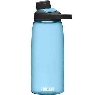 Imagem de CamelBak Garrafa de água Chute Mag livre de BPA com Tritan Renew - tampa magnética protege enquanto bebe, 946 ml, azul verdadeiro