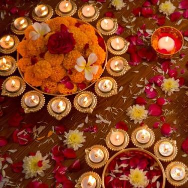 Imagem de DIYANA IMPEX Tigela Urli para decoração de Diwali para flores flutuantes e perfeita para decoração de casa, Natal, Pooja, festiva com velas de chá (35,5 cm, ouro)