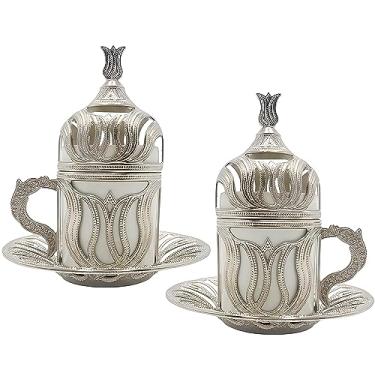 Imagem de Xícara de café turca grega, árabe marroquina, conjunto de 2, copo expresso com placa e tampa de suporte de metal de porcelana interna, 2 xícaras, consiste em 8 peças, a melhor ideia de presente